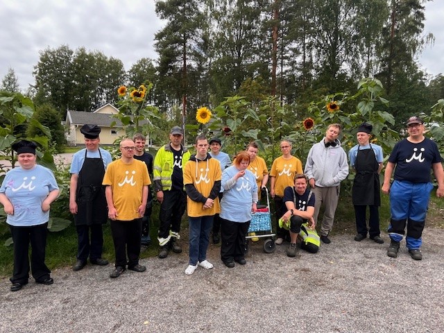 Mikael-kylät Oy – koti ja yhteisö